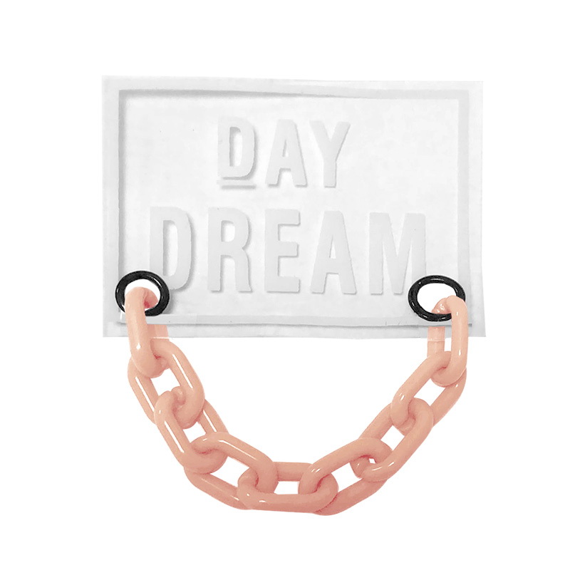 Нашивка силикон 4,5*6см, цв:прозрачный DAY DREAM/цепь пластик розовый