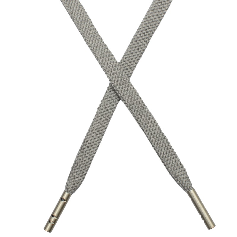 SALE Шнур плоский плетёный поликоттон  0,9х135см, с наконечником , цв:св.серебряный